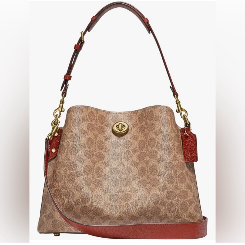 Authentic Signature Coach Logo Willow Shoulder Bag
New without tags.